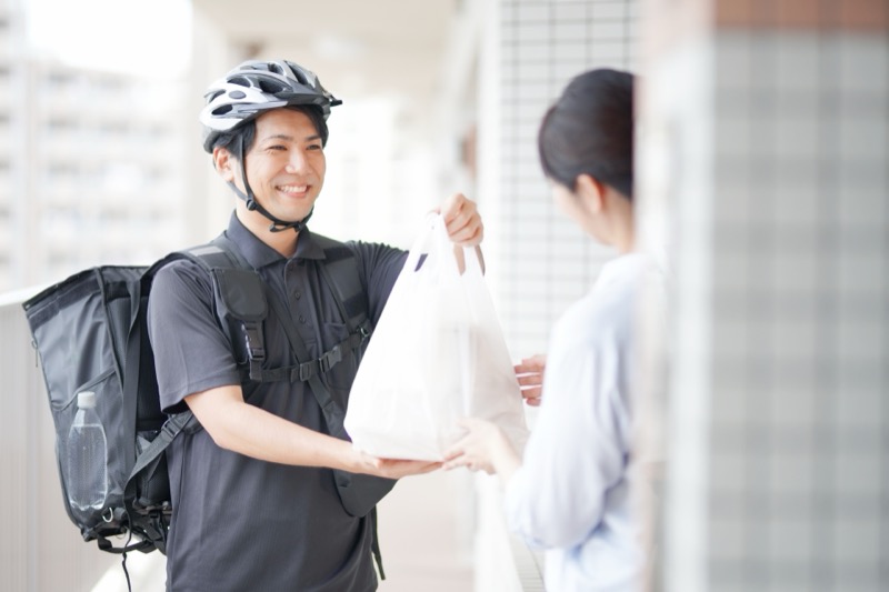 ウーバーイーツ